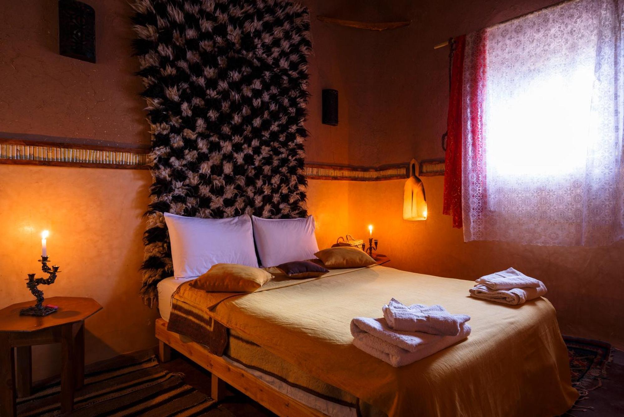Kasbah Tebi Bed & Breakfast Ait Benhaddou Exterior photo